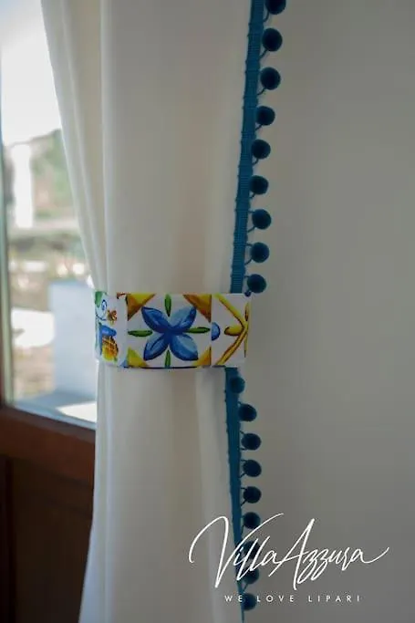 Ravissante Maison Bleue - Villa Azzura B&B 리파리